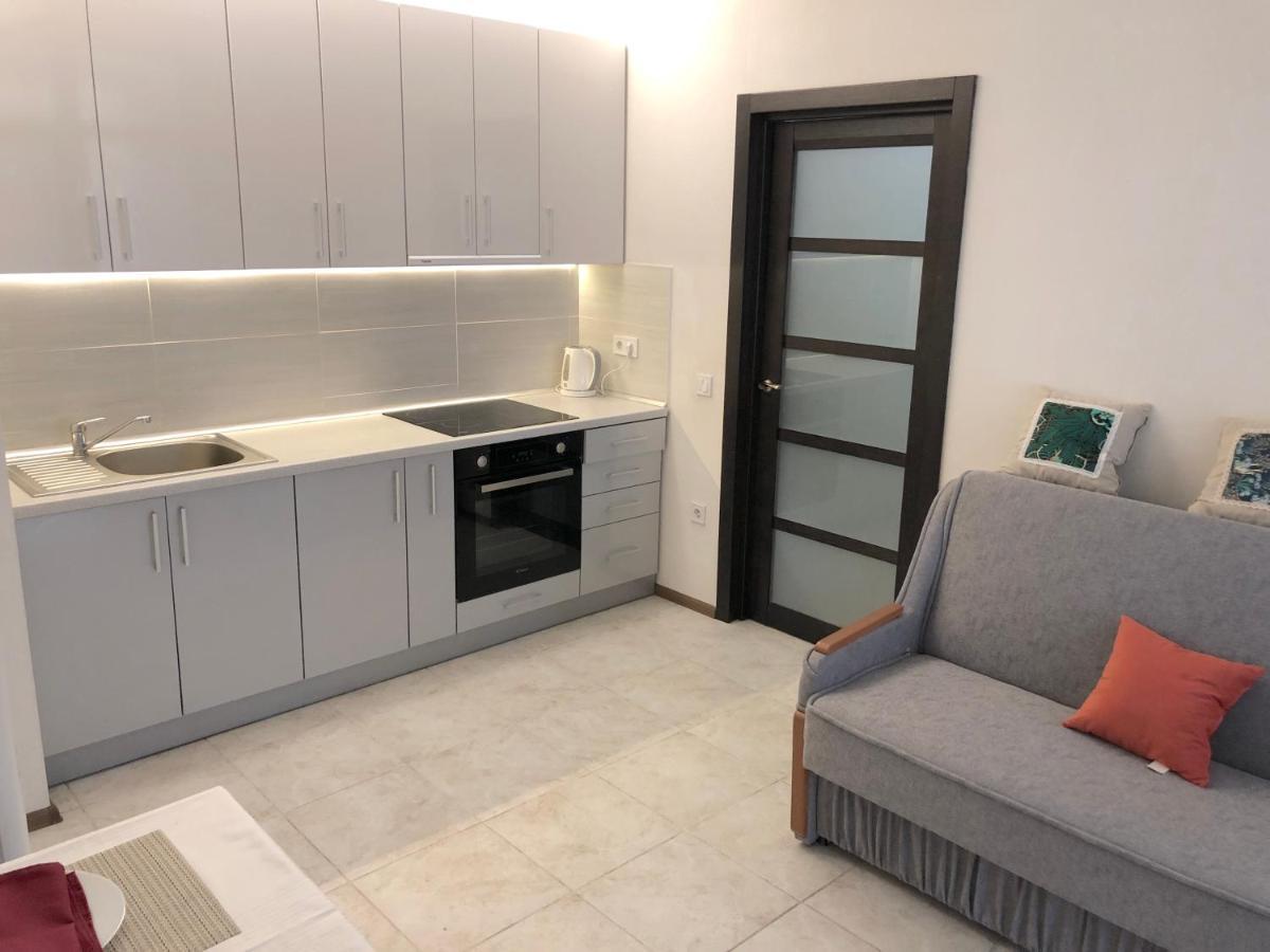Жд Вокзал Пр Победы 67-В Метро Нивки Парк Шулявка Apartamento Kiev Exterior foto